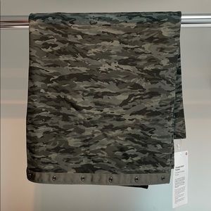 Lululemon Vinyasa Scarf